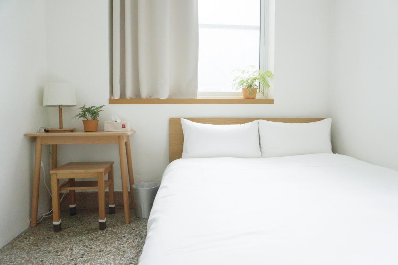小巷旺宅 X 旺福 Apartment Tainan Luaran gambar